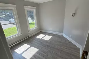 55 Plaza Ave, Waterbury, CT 06710 - Photo 6