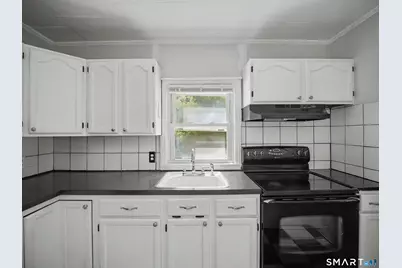 141 Corrigan Avenue, Meriden, CT 06451 - Photo 22