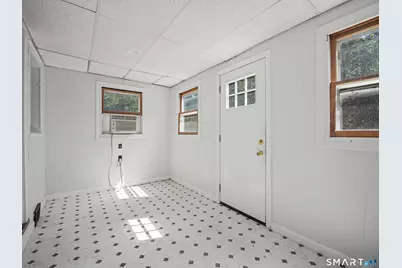 141 Corrigan Avenue, Meriden, CT 06451 - Photo 26