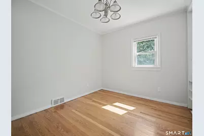 141 Corrigan Avenue, Meriden, CT 06451 - Photo 18