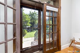 3 Linden Pl, Hartford, CT 06106 - Photo 12