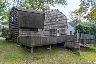 250 Pilgrim Rd, Bridgeport, CT 06610 - Photo 2