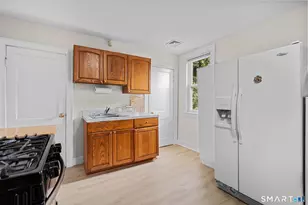 73 Alvord Ln, Stamford, CT 06902 - Photo 10