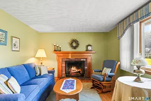 11 Monroe Rd, Enfield, CT 06082 - Photo 4