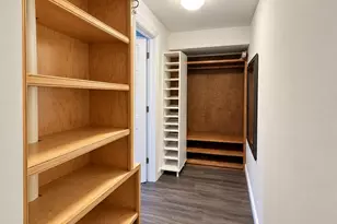 240 Wardwell St, Stamford, CT 06902 - Photo 18