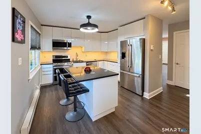 240 Wardwell Street #19, Stamford, CT 06902 - Photo 4