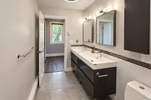 240 Wardwell St, Stamford, CT 06902 - Photo 12