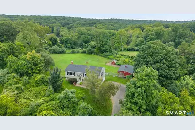 8 Meadow Drive, Oxford, CT 06478 - Photo 1