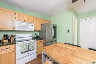 3 Foot Cir, Wallingford, CT 06492 - Photo 12