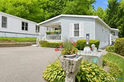 26 Woodland Park, Shelton, CT 06484 - Photo 1