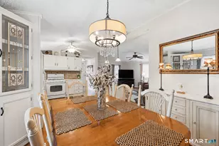 26 Woodland Park, Shelton, CT 06484 - Photo 10