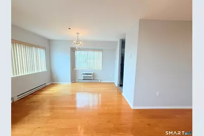 1611 Washington Boulevard #302, Stamford, CT 06901 - Photo 4