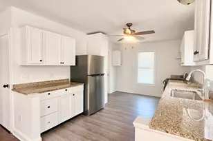 48 Vine St, Ansonia, CT 06401 - Photo 6