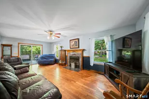 1 Lake Dr, Oxford, CT 06478 - Photo 4
