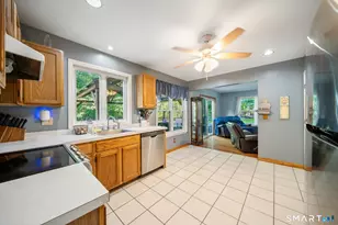 1 Lake Dr, Oxford, CT 06478 - Photo 6