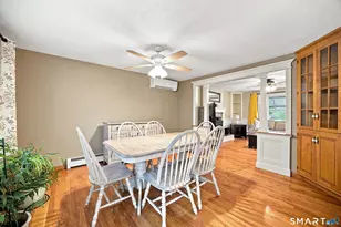 4 Woodland Hollow St, Windsor Locks, CT 06096 - Photo 12