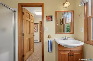 60 Housatonic Dr, Newtown, CT 06482 - Photo 28