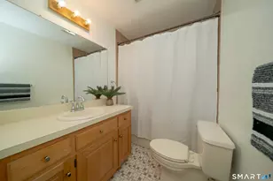 319 New Britain Rd, Berlin, CT 06037 - Photo 14
