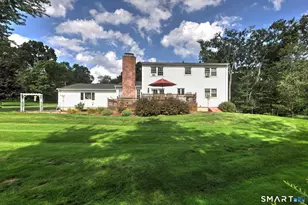 30 Dartmouth Dr, Shelton, CT 06484 - Photo 4