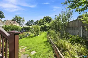 35 Woodrow St, Stamford, CT 06902 - Photo 22