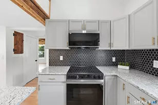 369 Thompson Rd, Thompson, CT 06277 - Photo 14