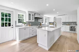 4 Heather Hill, Westport, CT 06880 - Photo 8
