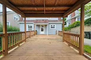112 Vauxhall St, New London, CT 06320 - Photo 6