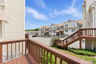 10 Taft Pt, Waterbury, CT 06708 - Photo 4