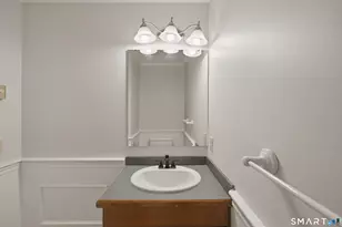 10 Taft Pt, Waterbury, CT 06708 - Photo 16