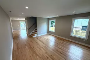 17 Dracut Ave, Waterbury, CT 06704 - Photo 16