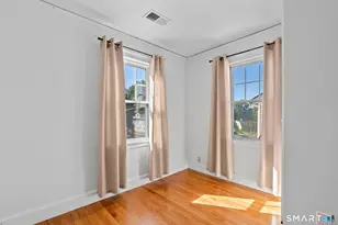 64 Woodmere Rd, West Hartford, CT 06119 - Photo 26