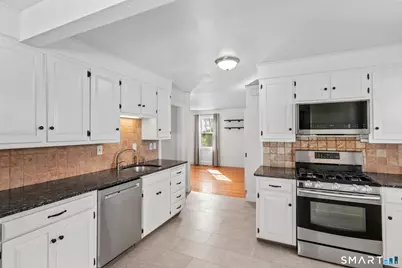 64 Woodmere Road, West Hartford, CT 06119 - Photo 16