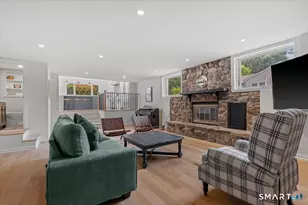 10 Bowman Dr, Greenwich, CT 06831 - Photo 14