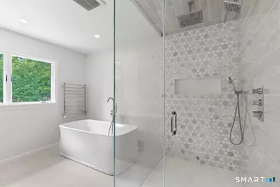 10 Bowman Drive, Greenwich, CT 06831 - Photo 20