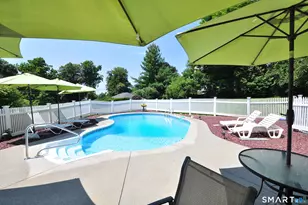 32 Aspetuck Ave, New Milford, CT 06776 - Photo 6
