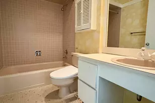 549 Heritage Vlg, Southbury, CT 06488 - Photo 10