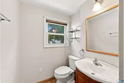 58 Circle Drive, Windsor Locks, CT 06096 - Photo 16