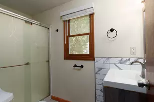 54 Valleyview Dr, Hamden, CT 06518 - Photo 20