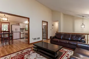 54 Valleyview Dr, Hamden, CT 06518 - Photo 6
