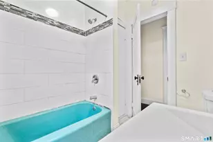 144 Gilbert Ave, New Haven, CT 06511 - Photo 16