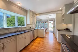 17 Seaview Ave, Branford, CT 06405 - Photo 10