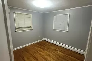 52 Ellsworth Dr, Bloomfield, CT 06002 - Photo 14