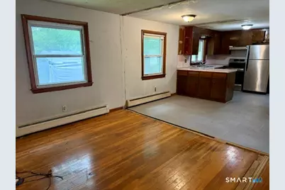 39 Nancy Drive, Enfield, CT 06082 - Photo 6