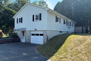 102 Derry Hill Rd, Montville, CT 06382 - Photo 6