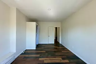 59 East St, Hartford, CT 06120 - Photo 6