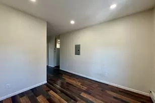 59 East St, Hartford, CT 06120 - Photo 8