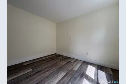 59 Pleasant Street, Danbury, CT 06810 - Photo 20