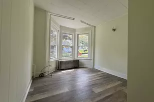 59 Pleasant St, Danbury, CT 06810 - Photo 18