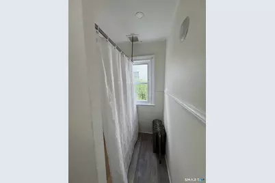 59 Pleasant Street, Danbury, CT 06810 - Photo 24
