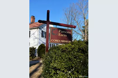 3 Danforth Lane #3, West Hartford, CT 06110 - Photo 2